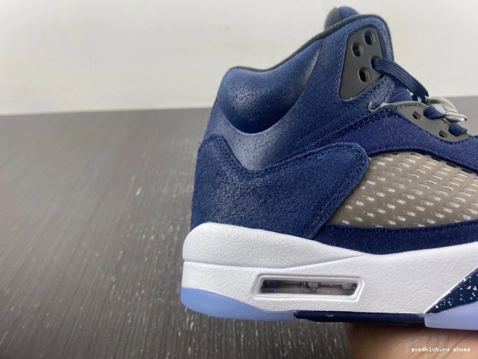 FD6812-400 Air 5 Jordan Georgetown 0727